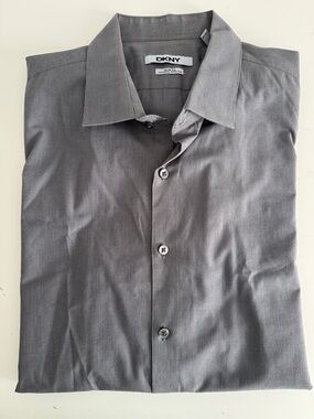 DKNY Men's Gray Long-Sleeve Dress Shirt. Size XXL 18 34-35